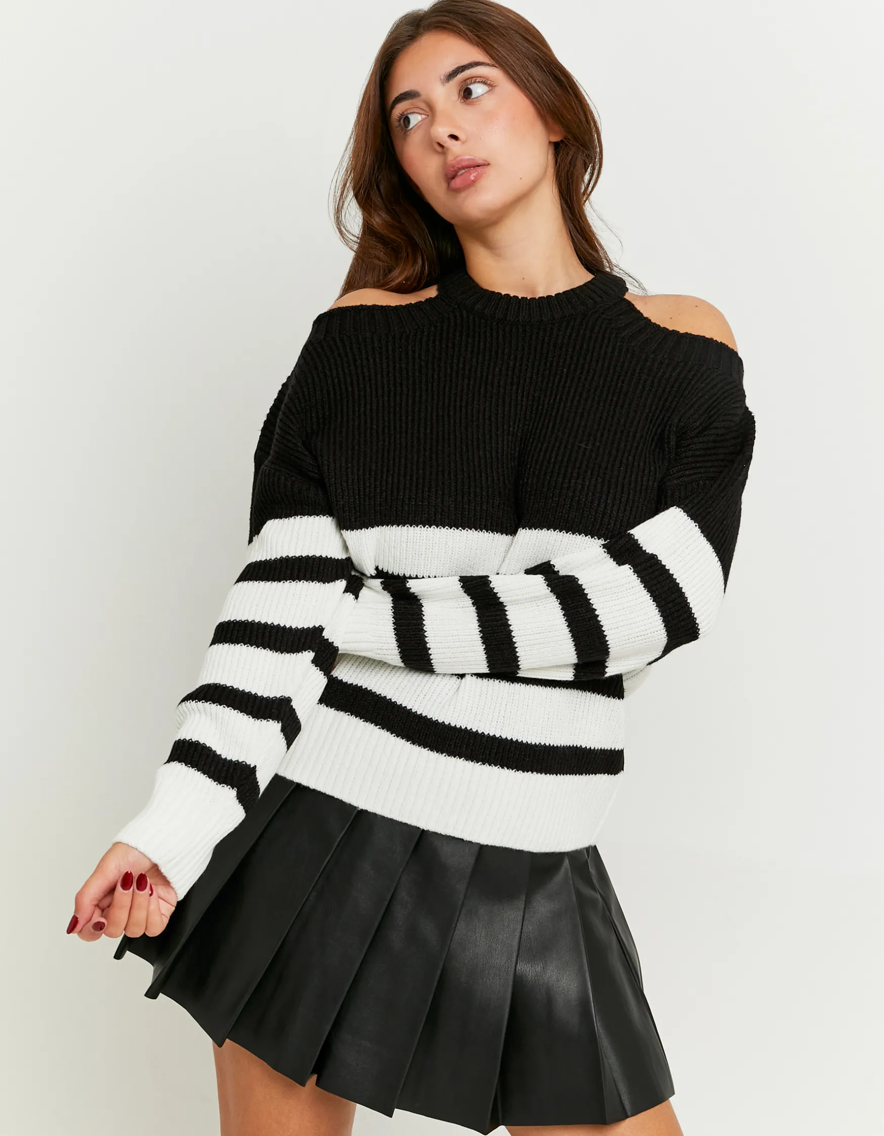 Tally Weijl Gestreifter Pullover mit Schulter Cut Outs^ Strick