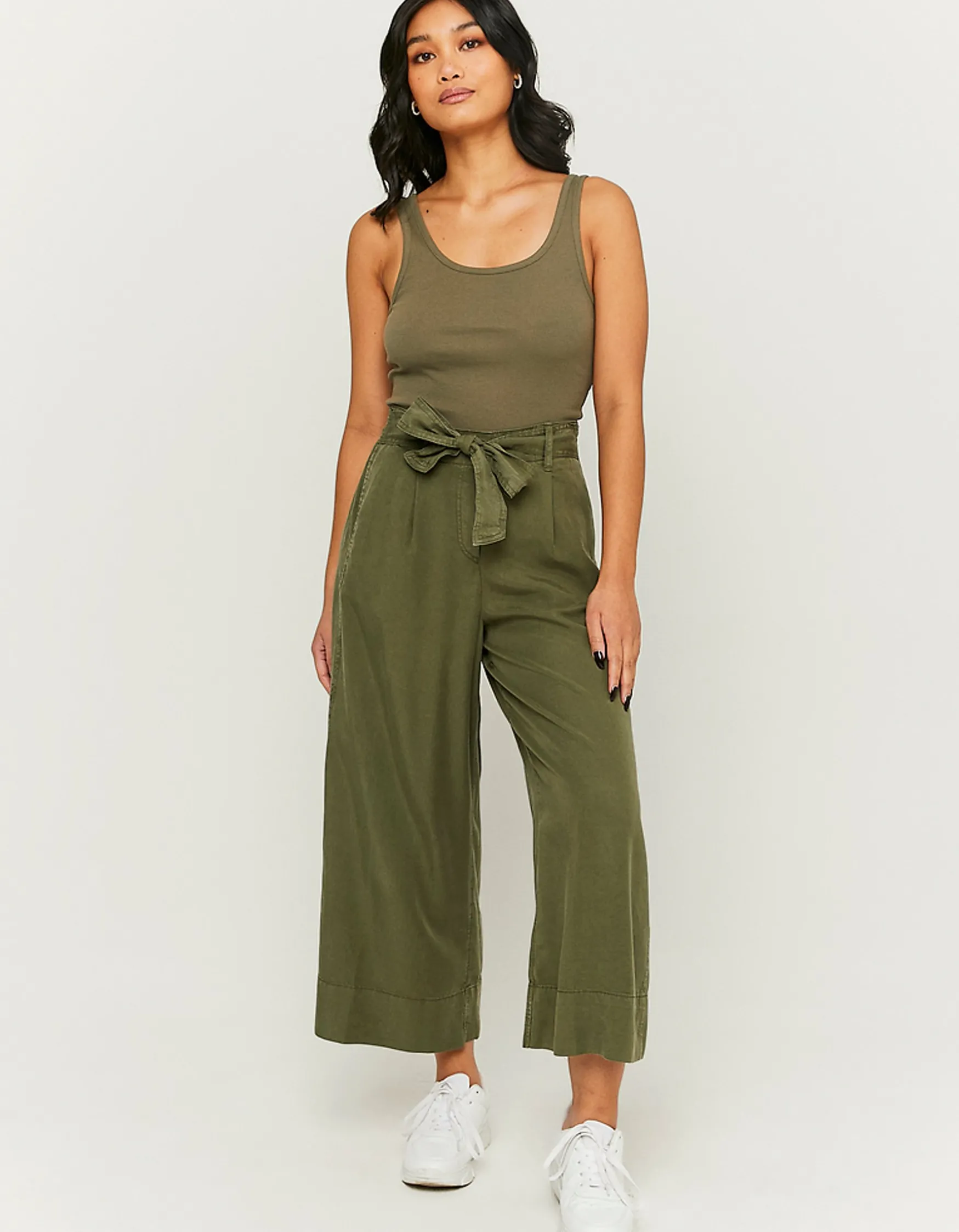 Tally Weijl e Culotte-Hose mit Knoten^ Hosen