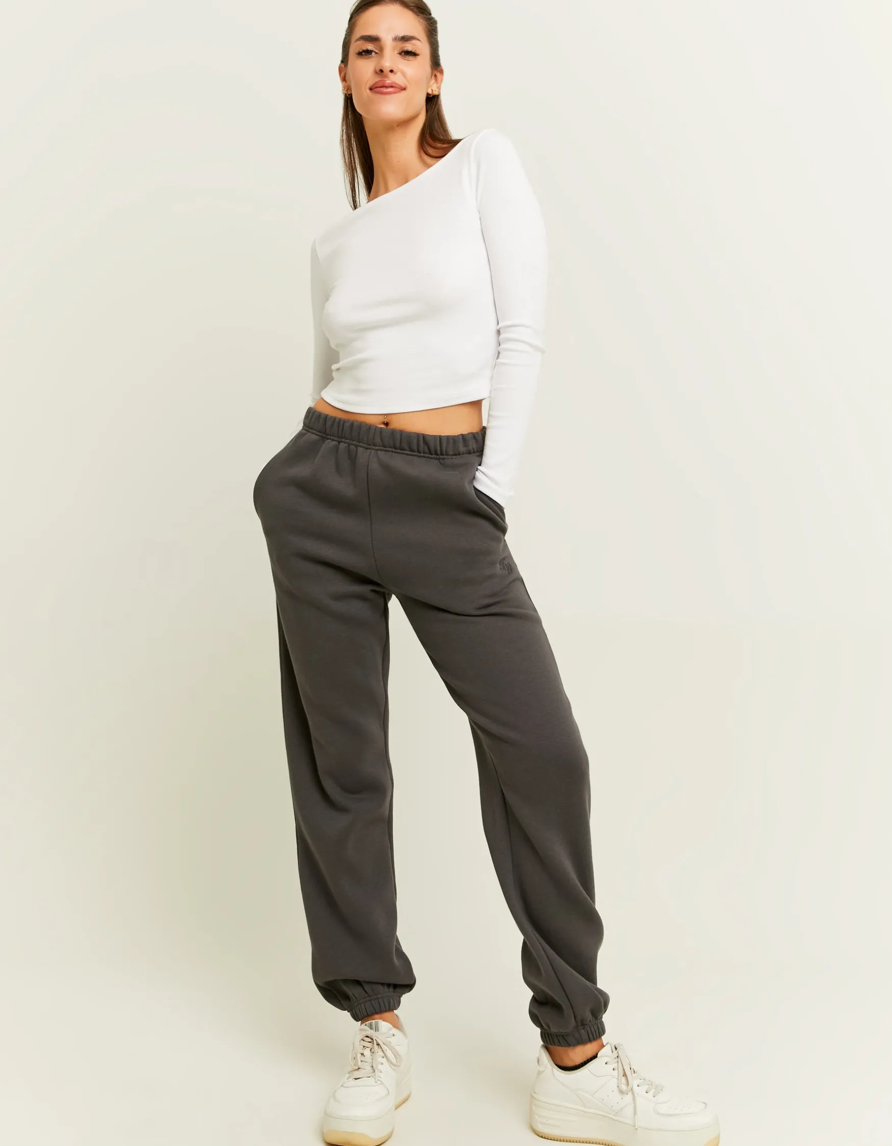 Tally Weijl High Waist Relaxed Leg Joggers^ Sweatshirts & Hoodies