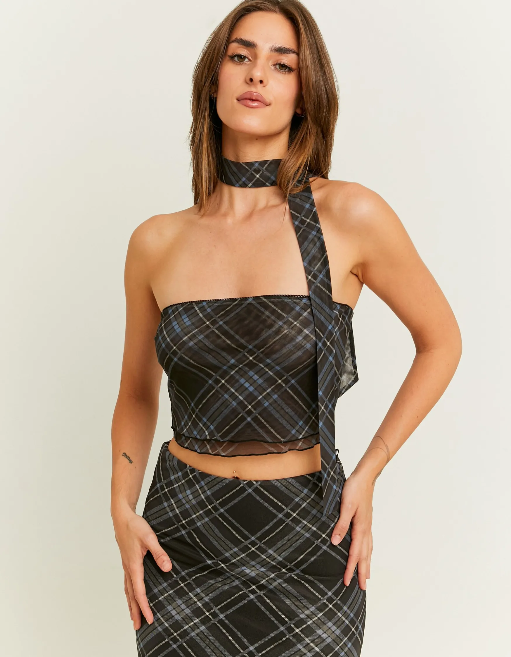 Tally Weijl Kariertes Bandeau-Top mit Schal^ Tops | Total Look