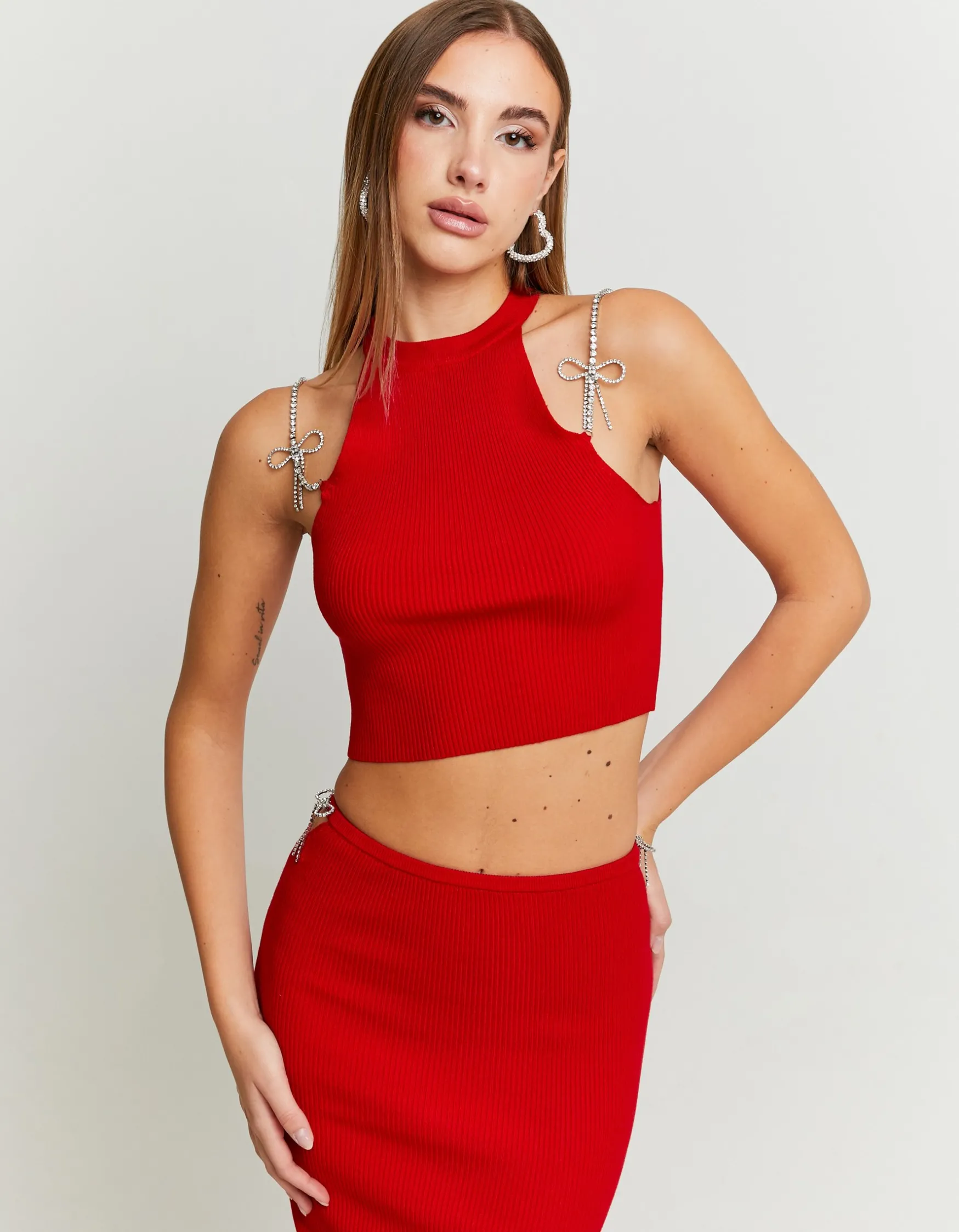 Tally Weijl Rotes Strick Top mit Strass Details^ Strick | Total Look