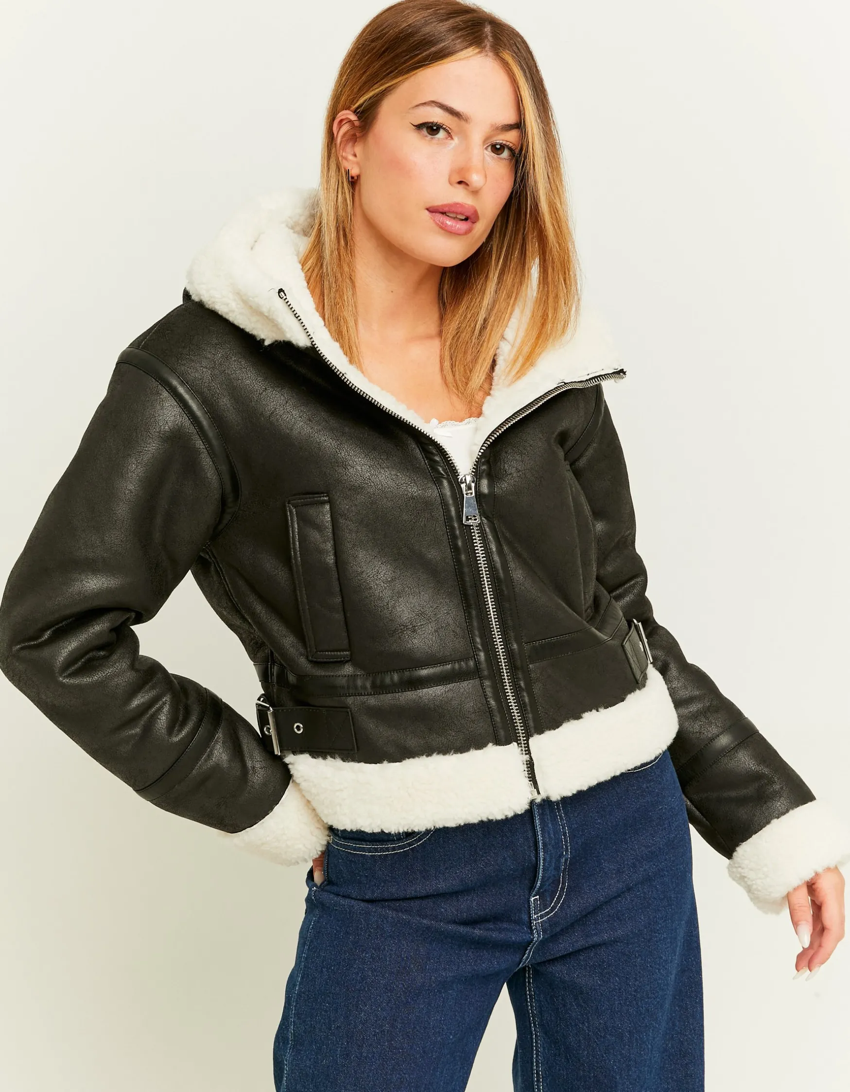 Tally Weijl e Aviator Jacke mit Shearling Details^ Jacken