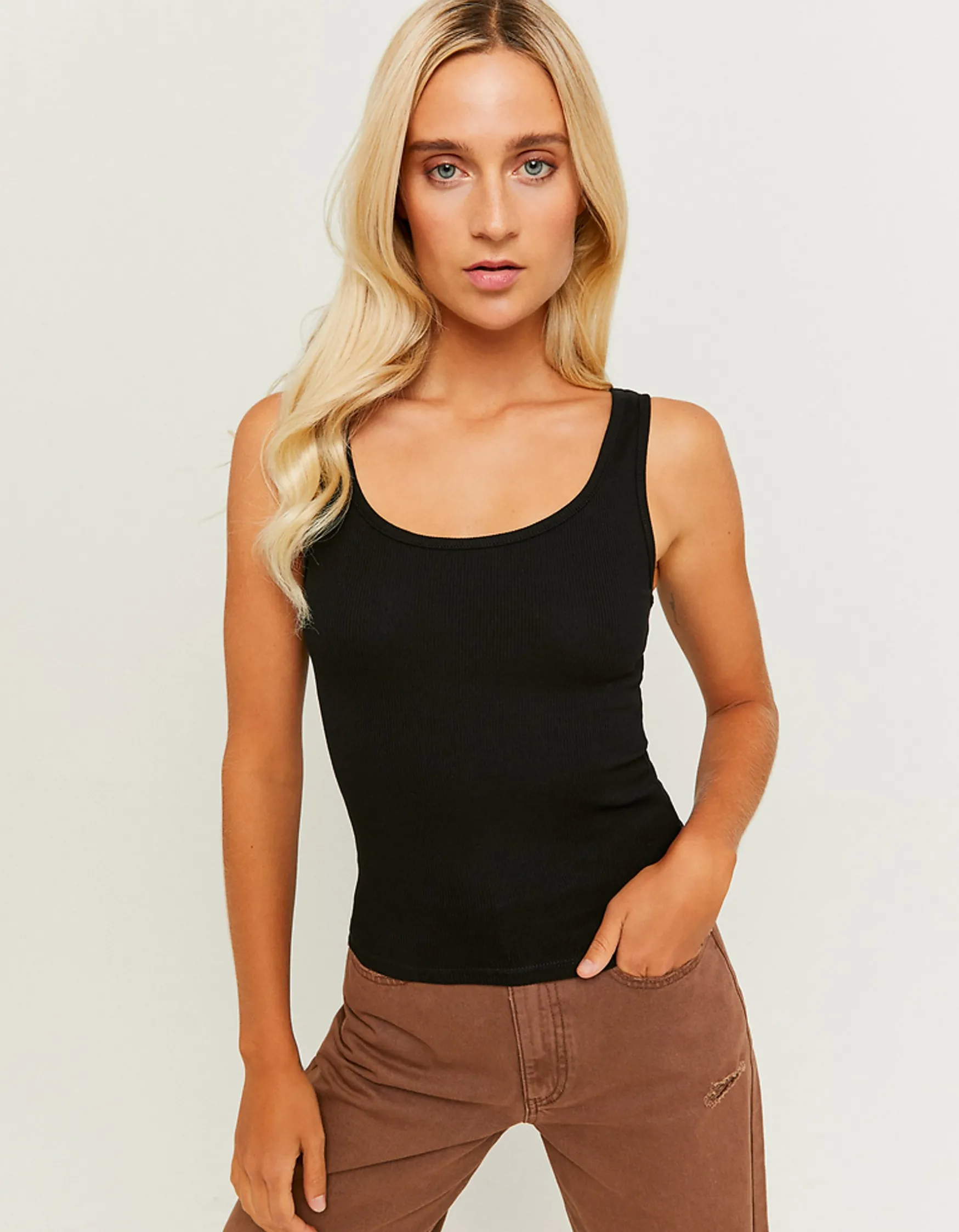 Tally Weijl es Basic Träger Top^ Basic T-Shirts