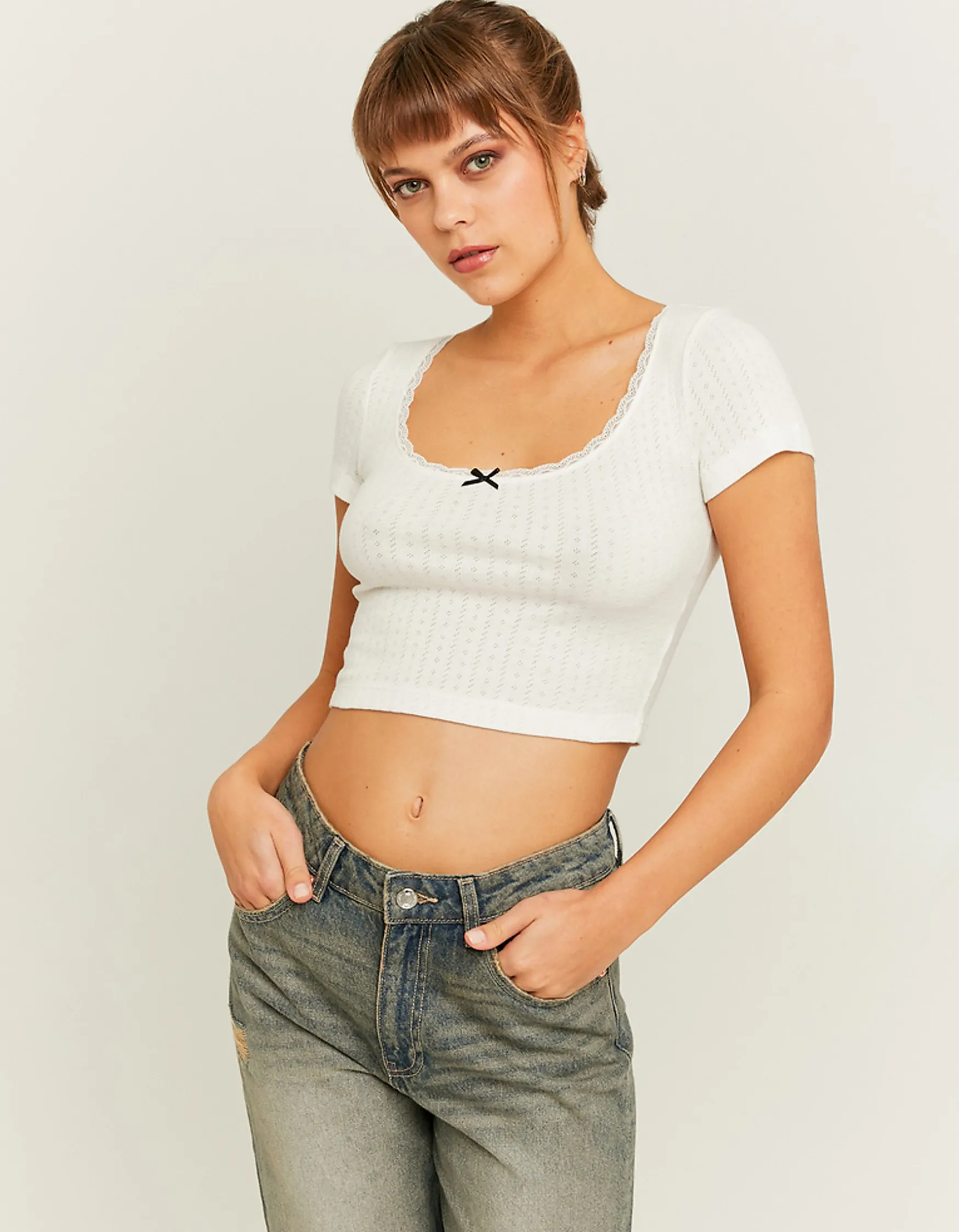 Tally Weijl es Basic Pointelle T-Shirt mit romantischem Detail^ Basic T-Shirts