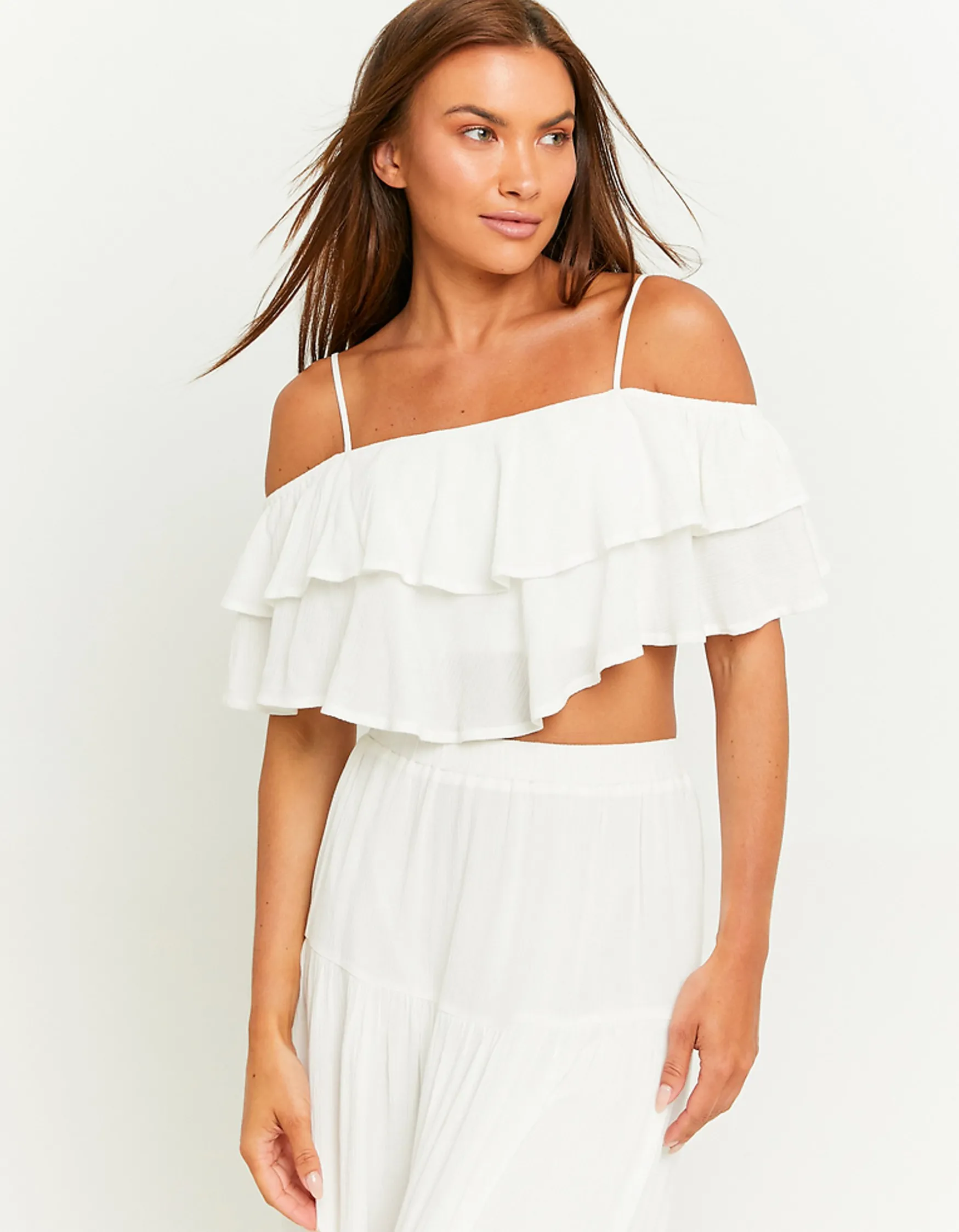 Tally Weijl Weisses Crop Top mit Rüschen^ Tops